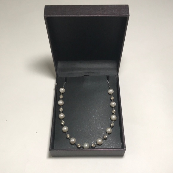 Authentic pearl necklace - Picture 1 of 5